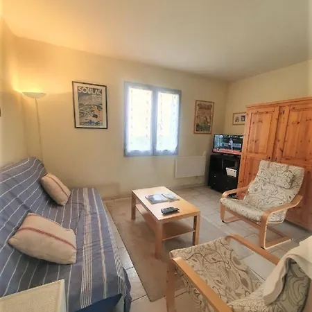 Holiday home Maison Les Arros *